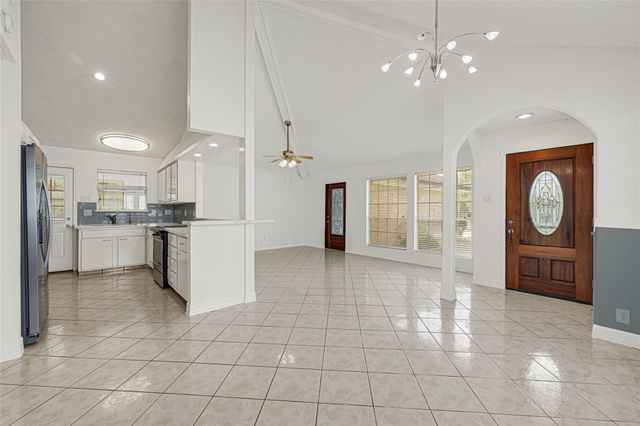 9208 Carousel Lane, Houston, TX 77080