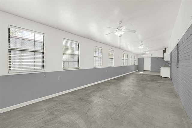 9208 Carousel Lane, Houston, TX 77080
