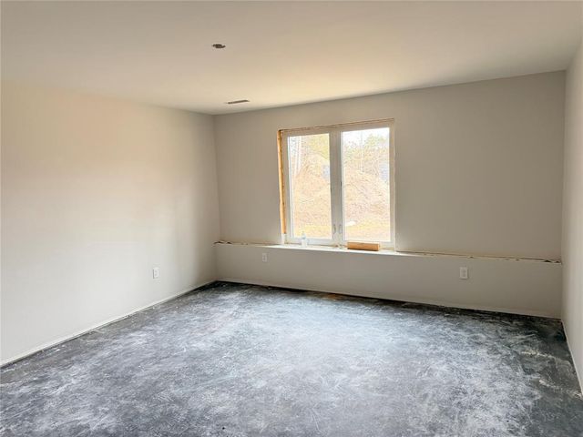 1921 Legacy Drive, Eau Claire, WI 54703