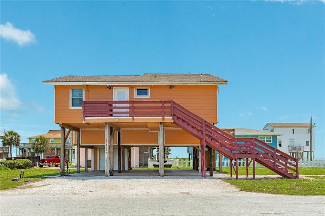 21216 Gulf Drive, Galveston, TX 77554