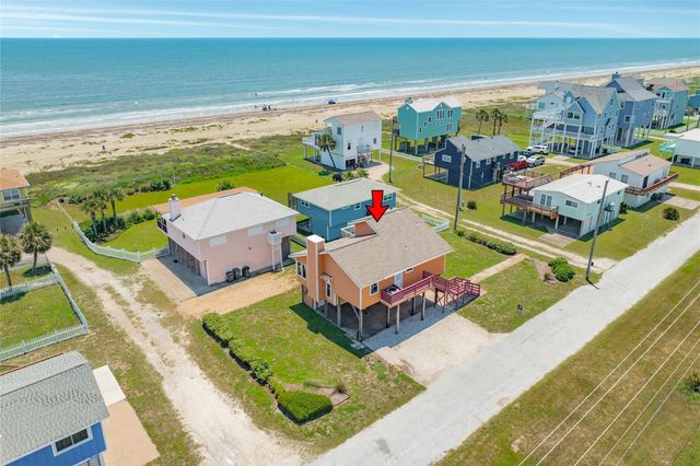 21216 Gulf Drive, Galveston, TX 77554
