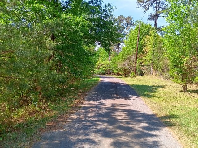 00L-2 Hickory Cove Road, Seneca, SC 29672