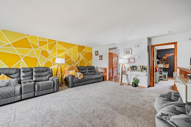 2076 Stowe Drive 2076 Stowe Drive, Springfield, OH 45505