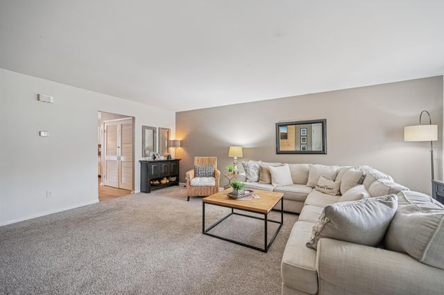 2076 Stowe Drive 2076 Stowe Drive, Springfield, OH 45505