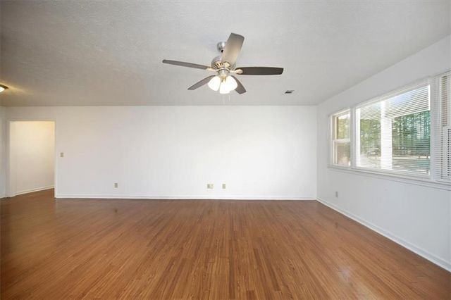 20 Stagg Trce, Social Circle, GA 30025