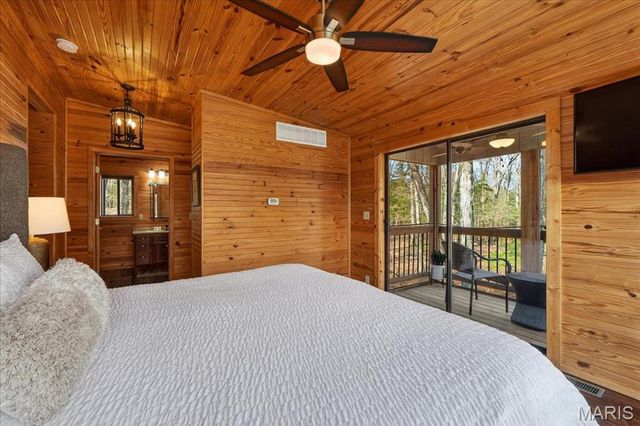 1760 Turrach Drive, Wright City, MO 63390