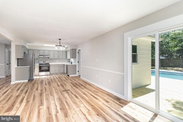 5408 LEE WHITE LN, Fredericksburg, VA 22407