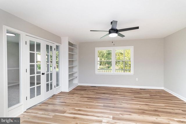 5408 LEE WHITE LN, Fredericksburg, VA 22407