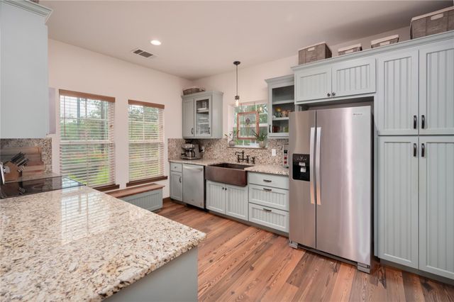 270 Dry Creek RD, Manor, TX 78653