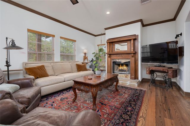 270 Dry Creek RD, Manor, TX 78653