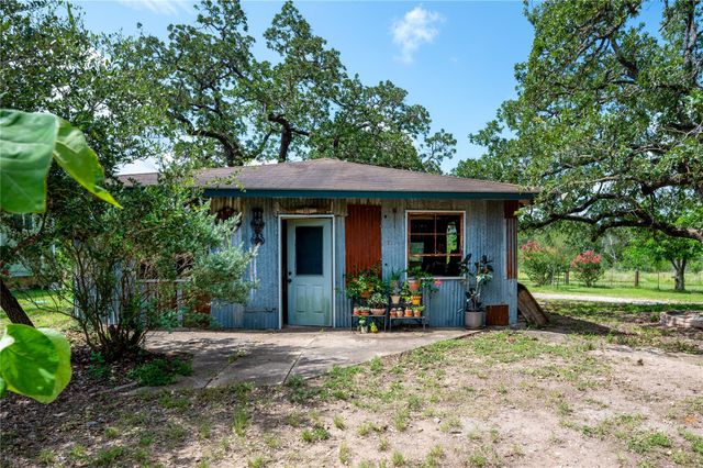 270 Dry Creek RD, Manor, TX 78653
