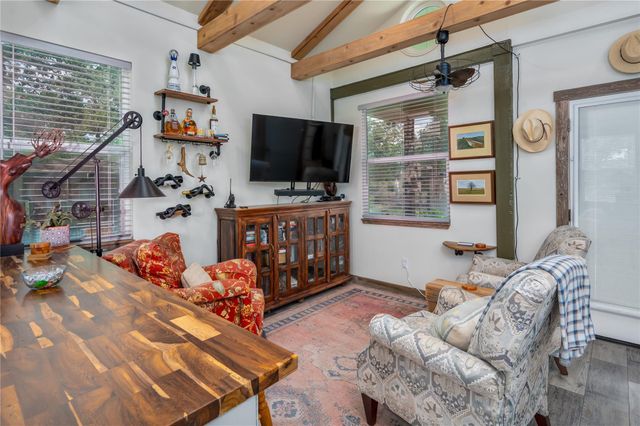 270 Dry Creek RD, Manor, TX 78653