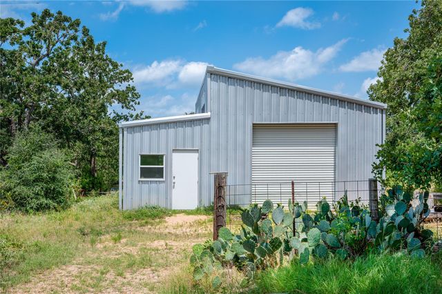 270 Dry Creek RD, Manor, TX 78653