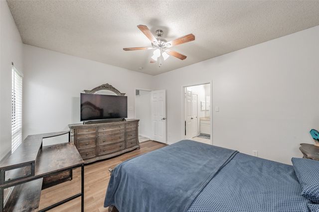 825 Ashmount Lane, Arlington, TX 76017