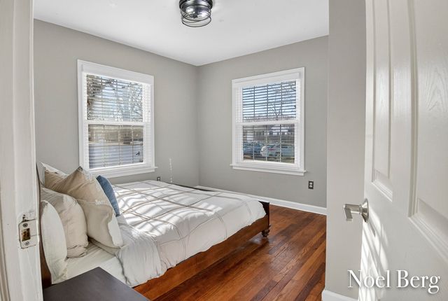 3474 Mccracken Street, Norton Shores City, MI 49441