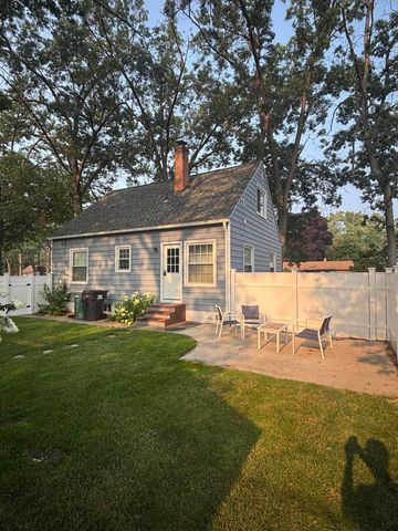 3474 Mccracken Street, Norton Shores City, MI 49441