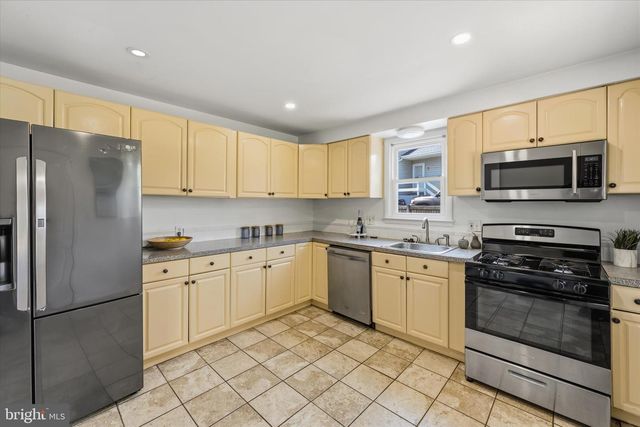 3418 E JOPPA RD, Parkville, MD 21234