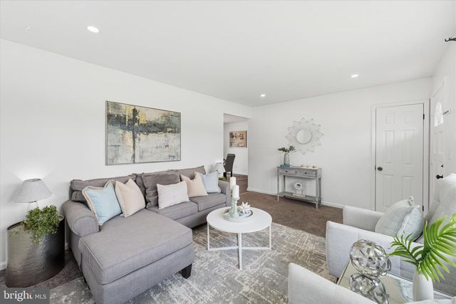 3418 E JOPPA RD, Parkville, MD 21234