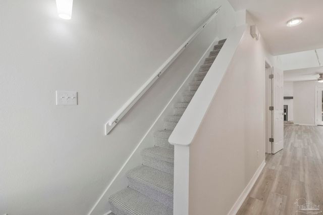 4221 Brookside Dr, Pensacola, FL 32503