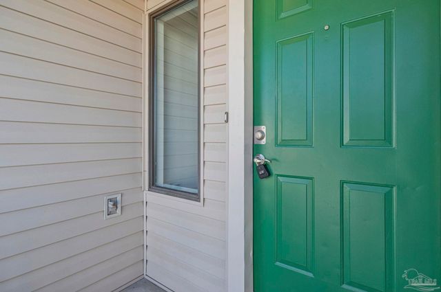 4221 Brookside Dr, Pensacola, FL 32503