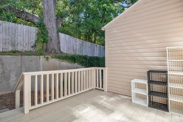 4221 Brookside Dr, Pensacola, FL 32503
