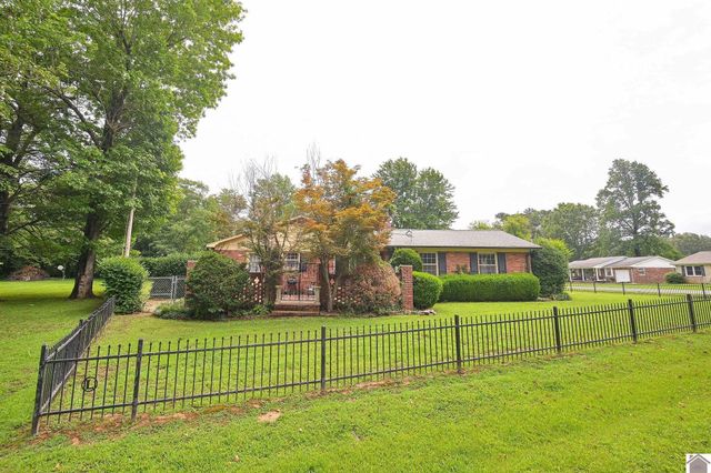 165 Myrna Drive, Paducah, KY 42003