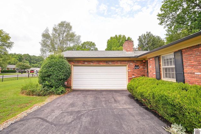 165 Myrna Drive, Paducah, KY 42003