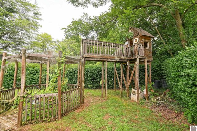 165 Myrna Drive, Paducah, KY 42003