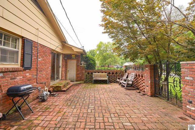 165 Myrna Drive, Paducah, KY 42003
