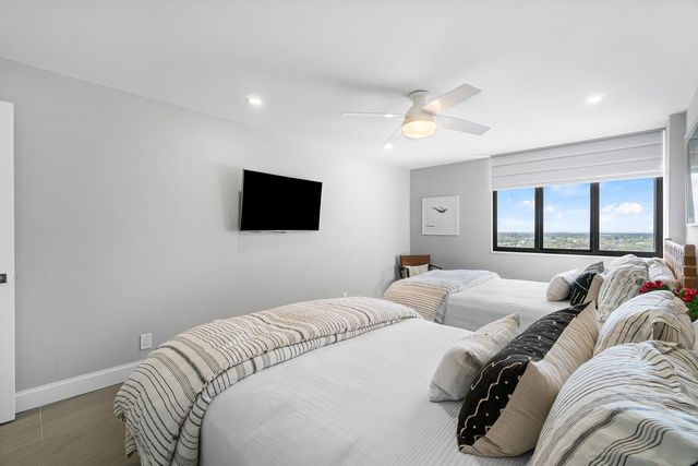 3420 S Ocean Boulevard 14x, Highland Beach, FL 33487