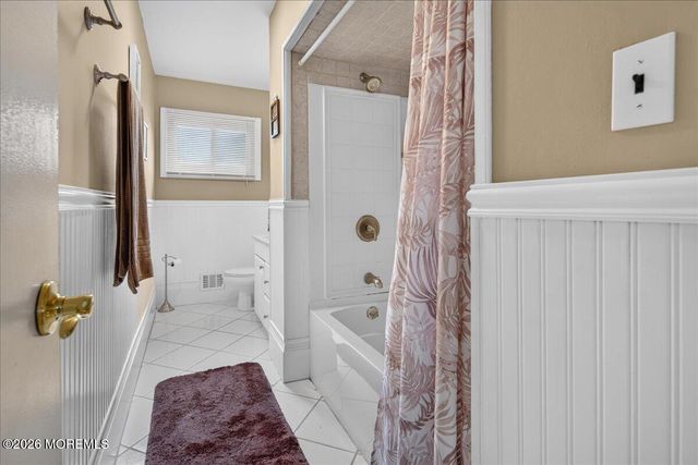11 Brown Court, Parlin, NJ 08859
