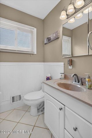 11 Brown Court, Parlin, NJ 08859