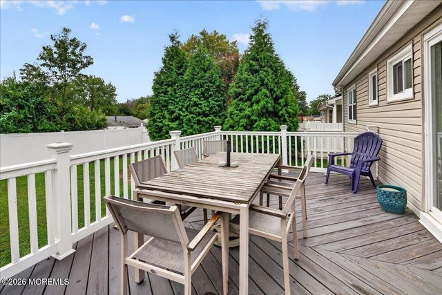 11 Brown Court, Parlin, NJ 08859