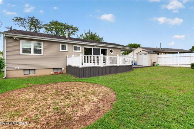 11 Brown Court, Parlin, NJ 08859
