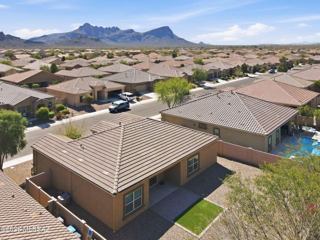 8872 W Curzon Road, Marana, AZ 85653