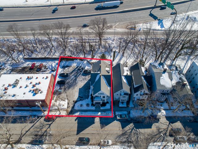 821 State Street, New Haven, CT 06511