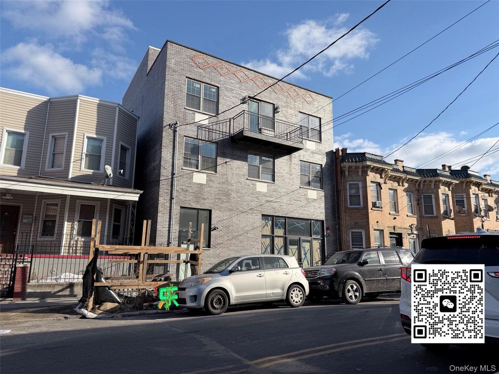 4719 Junction Boulevard, Corona, NY 11368