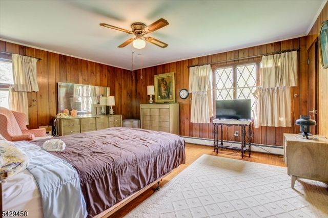 49 Frog Hollow Rd, Tewksbury Twp., NJ 07830
