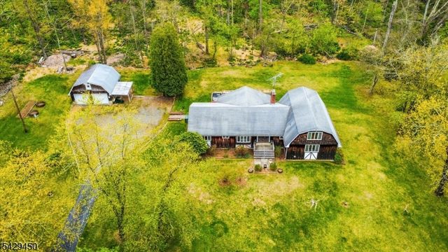 49 Frog Hollow Rd, Tewksbury Twp., NJ 07830