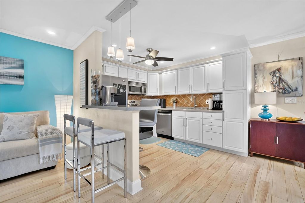 Image 7 of property listing at 211 VALENCIA I, Delray Beach, FL 33446