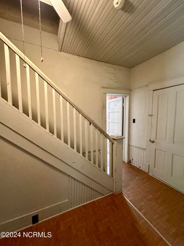 114 Rhodes Avenue, Windsor, NC 27983