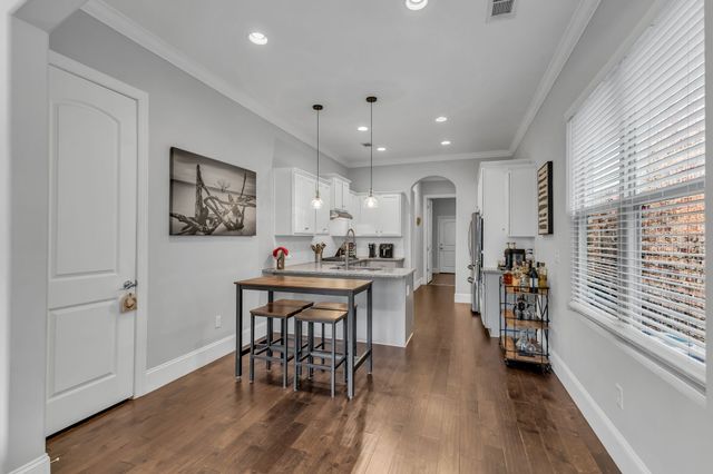 208 Cedar Place Row, Nashville, TN 37221