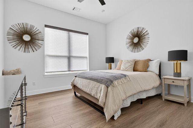 534 Prairie Clover DR, Dripping Springs, TX 78620