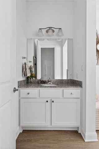 534 Prairie Clover DR, Dripping Springs, TX 78620