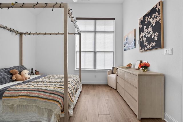 534 Prairie Clover DR, Dripping Springs, TX 78620