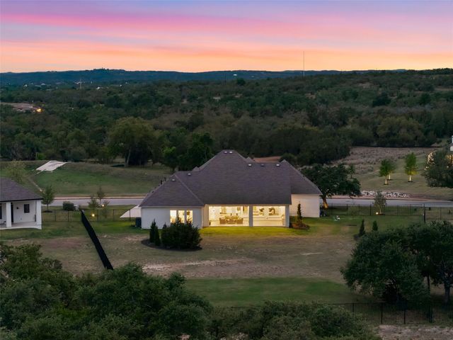 534 Prairie Clover DR, Dripping Springs, TX 78620