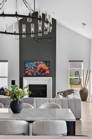 534 Prairie Clover DR, Dripping Springs, TX 78620