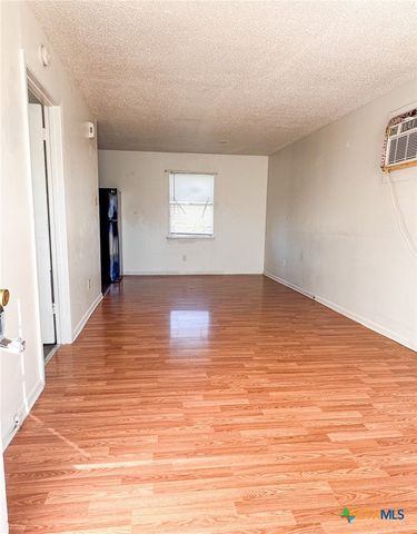 408 Sunset Lane A & B, Copperas Cove, TX 76522