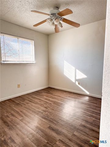 408 Sunset Lane A & B, Copperas Cove, TX 76522