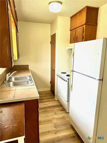 408 Sunset Lane A & B, Copperas Cove, TX 76522